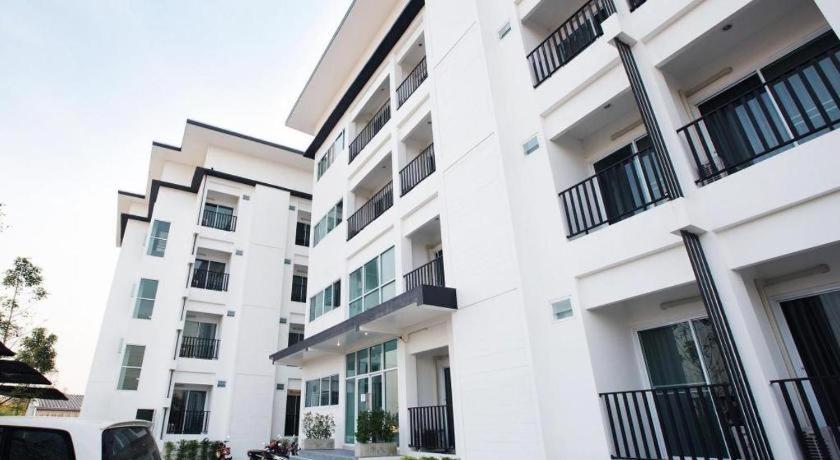 B2 Korat Boutique And Budget Hotel Nakhon Ratchasima Exterior photo