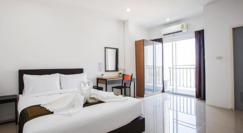 B2 Korat Boutique And Budget Hotel Nakhon Ratchasima Exterior photo